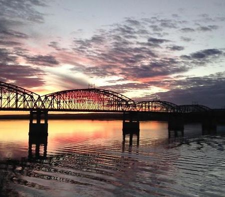 A Bridge View Inn Chamberlain Esterno foto